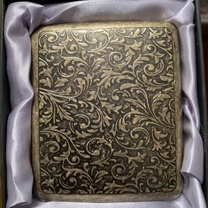 Cigarette Case metal hinge
